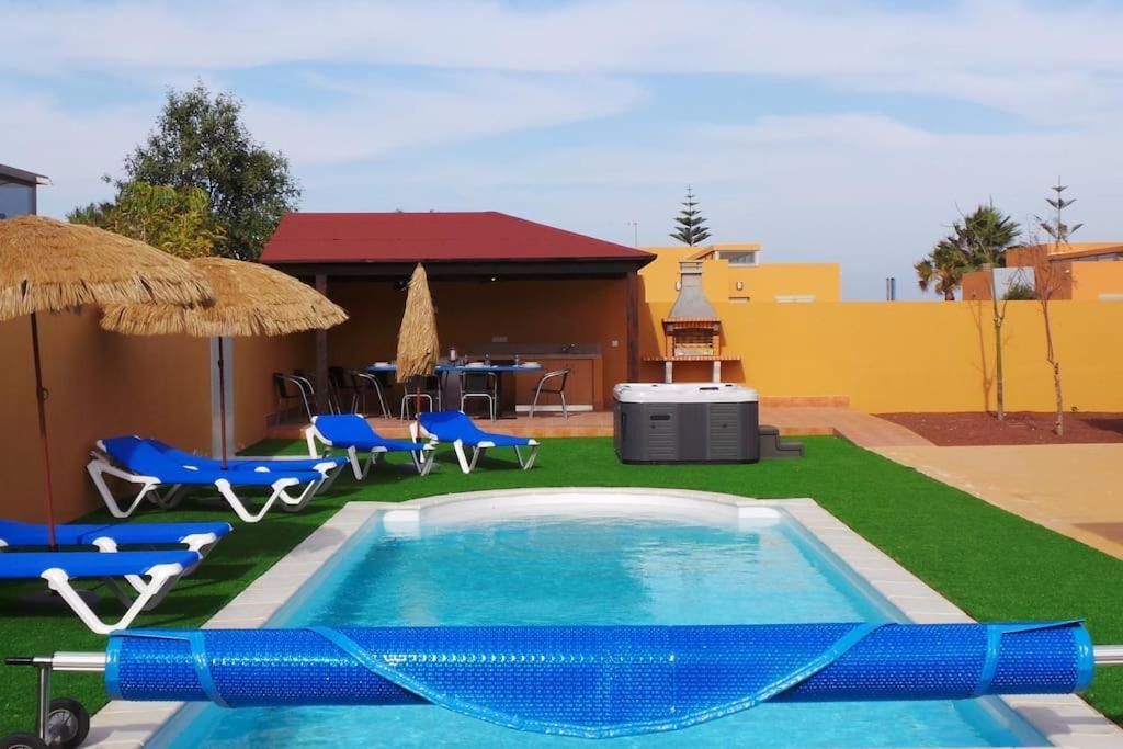 Luxury Villa At Golf Course Costa De Antigua Exterior photo